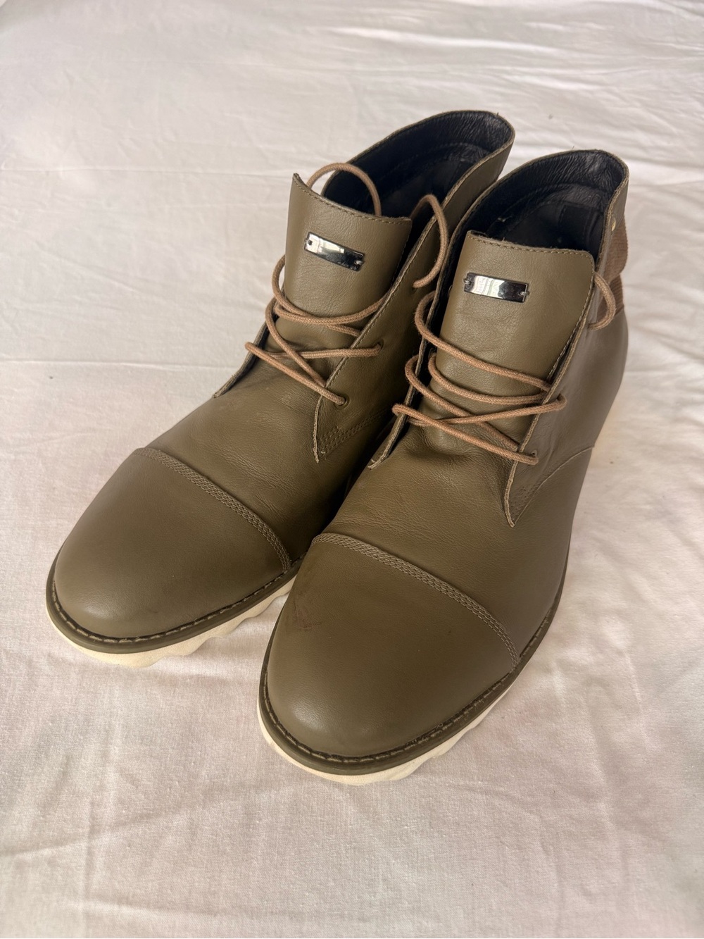adidas SLVR Desert Lace Olive Green Men's Chukka Boots